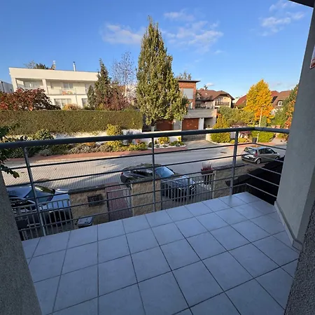 Diamondvilla, 4 Bedroom Apartment, Garden & Lejlighed *