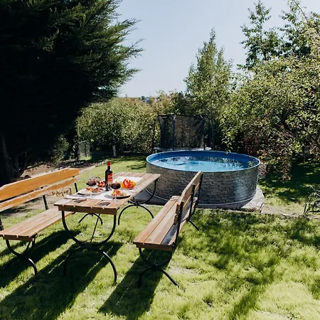 Diamondvilla, 4 Bedroom Apartment, Garden & Lejlighed *