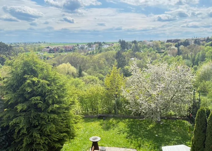 Apartament Diamondvilla, 4 Bedroom Apartment, Garden & Praga
