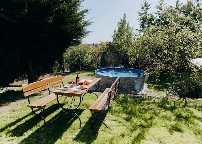Diamondvilla, 4 Bedroom Apartment, Garden & Apartament *