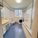 Diamondvilla, 4 Bedroom Apartment, Garden &