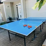 Diamondvilla, 4 Bedroom Apartment, Garden & * Prague