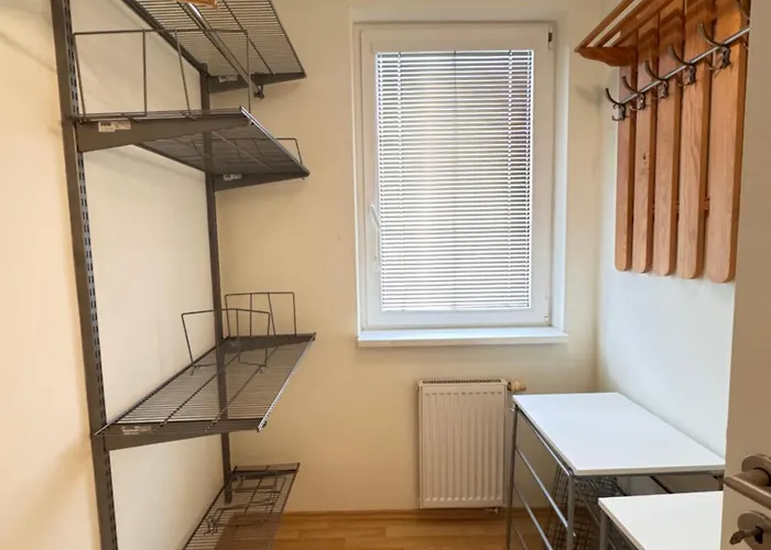 아파트 Diamondvilla, 4 Bedroom Apartment, Garden & *
