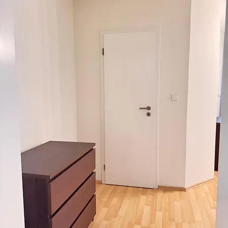 Diamondvilla, 4 Bedroom Apartment, Garden & * Prague